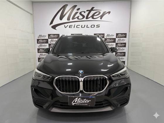 BMW X1 2.0 16V TURBO ACTIVEFLEX SDRIVE20I 4P AUTOMÁTICO BMW X1 2.0 16V TURBO ACTIVEFLEX SDRIVE20I 4P AUTOMÁTICO